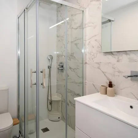 Penthouse Avec Grand Solarium Apartment *
