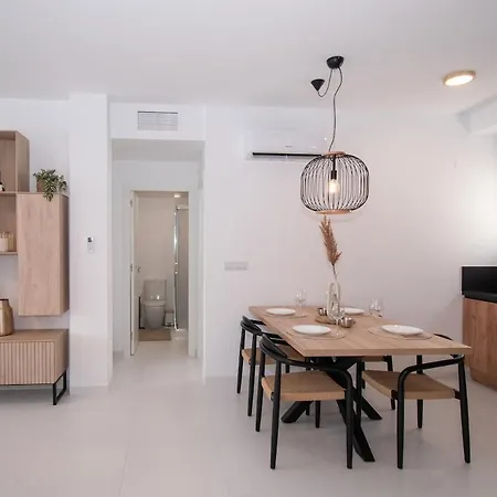 Appartement Penthouse Avec Grand Solarium *